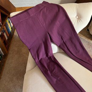 THALIAN | THE JENA Slimfit Ponte Pant in Plum